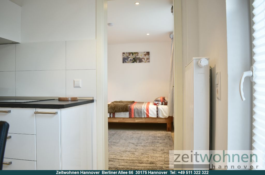 Oberricklingen, neuwertig möbliert, Sanierung, Terrasse, Internet - Photo 2