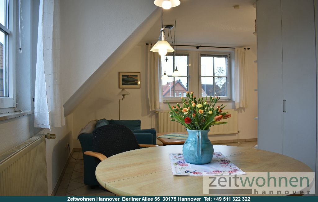 Langenhagen Kaltenweide, modern eingerichtetes Apartment in einem sanierten Fachwerkhaus - Photo 1